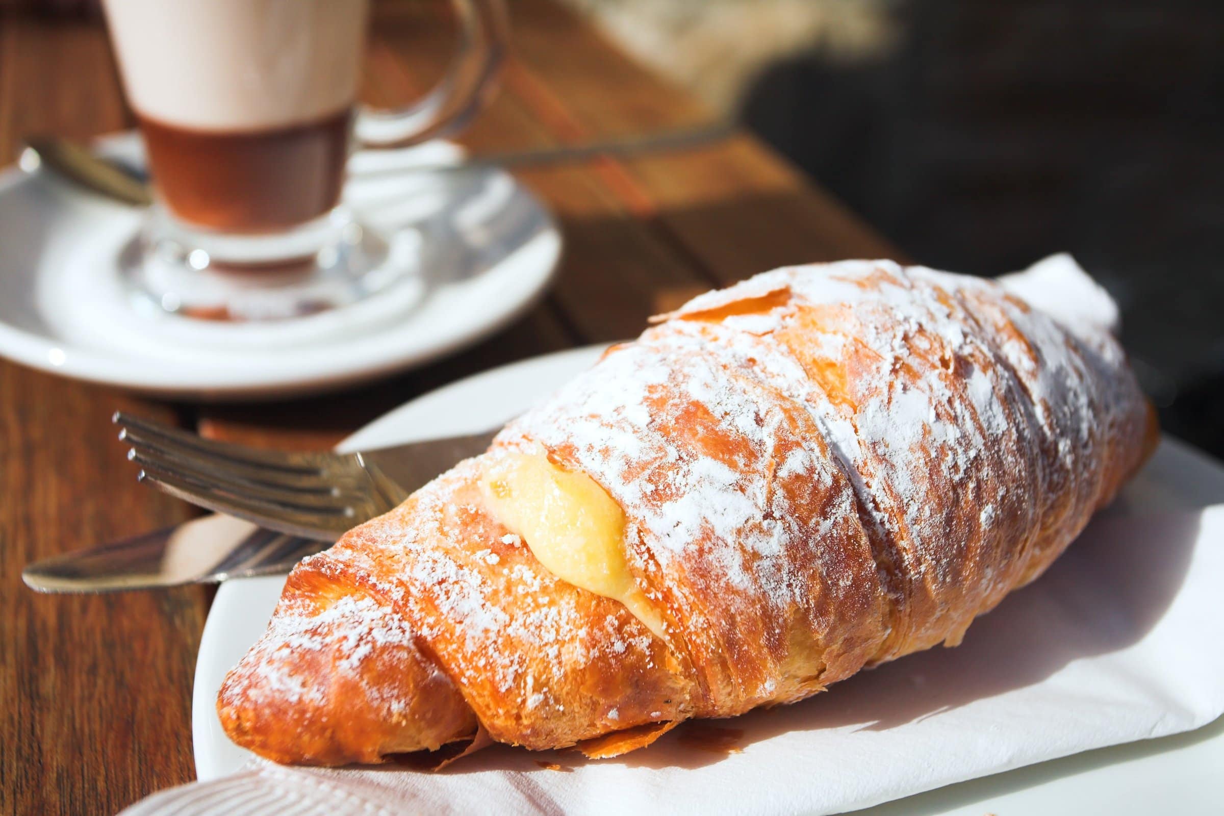 Ricetta Cornetti Alla Crema Il Club Delle Ricette